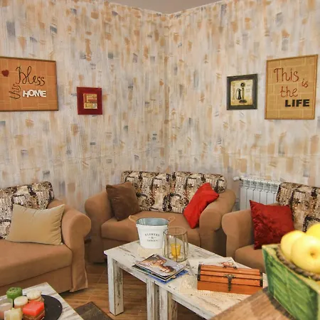 Eco House Kitana Affittacamere 3*