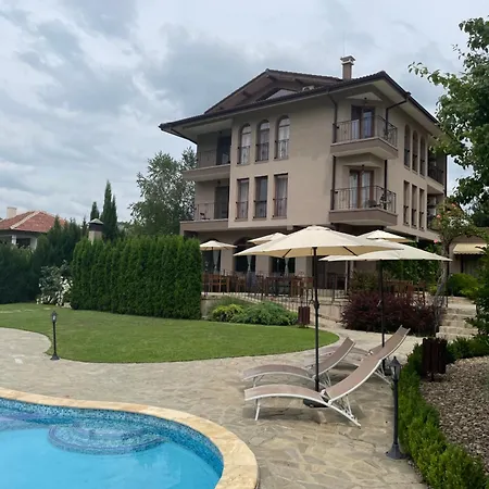 Affittacamere Eco House Kitana 3*